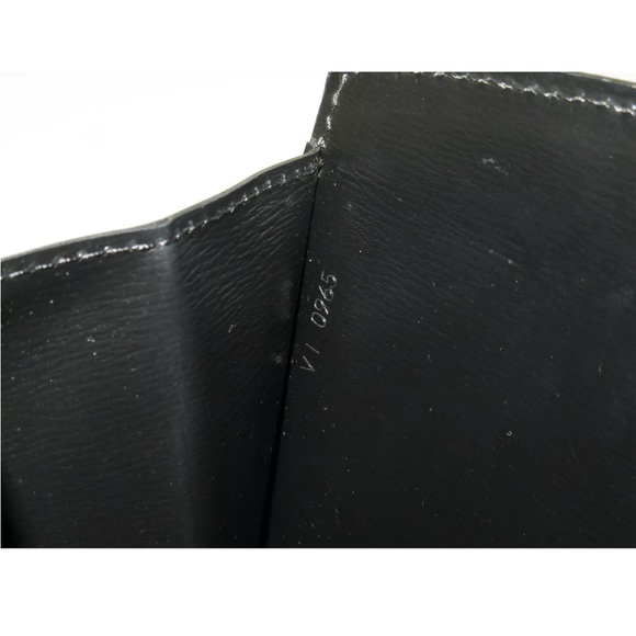 Louis Vuitton Epi Capucines Shoulder Bag - Picture 8 of 14